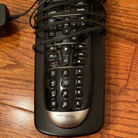 Logitech Harmony One Universal Remote with Charger - Picture 3 of 4